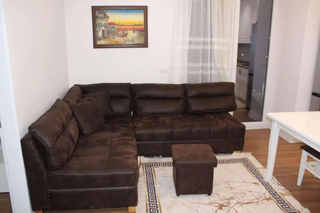 Sun Power Apartment Tirana 0*,  Albania