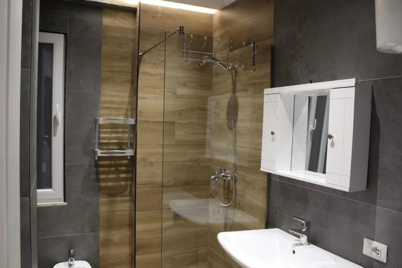 Sun Power Apartment Tirana